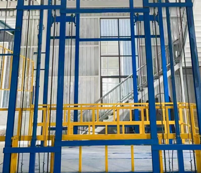 建华升降货梯载重范围在多少